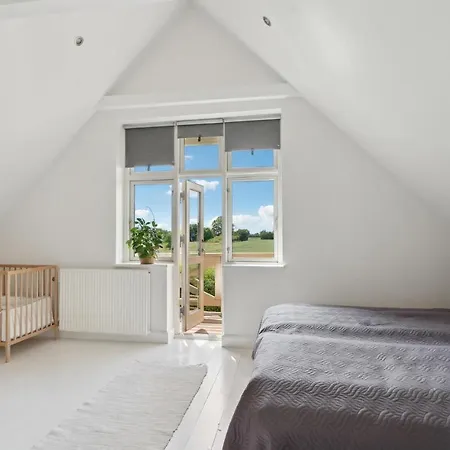 Holiday home 4 Bedroom In *